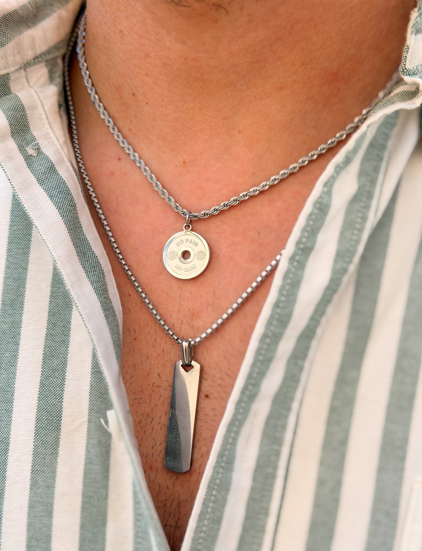 Legacy bar in silver
