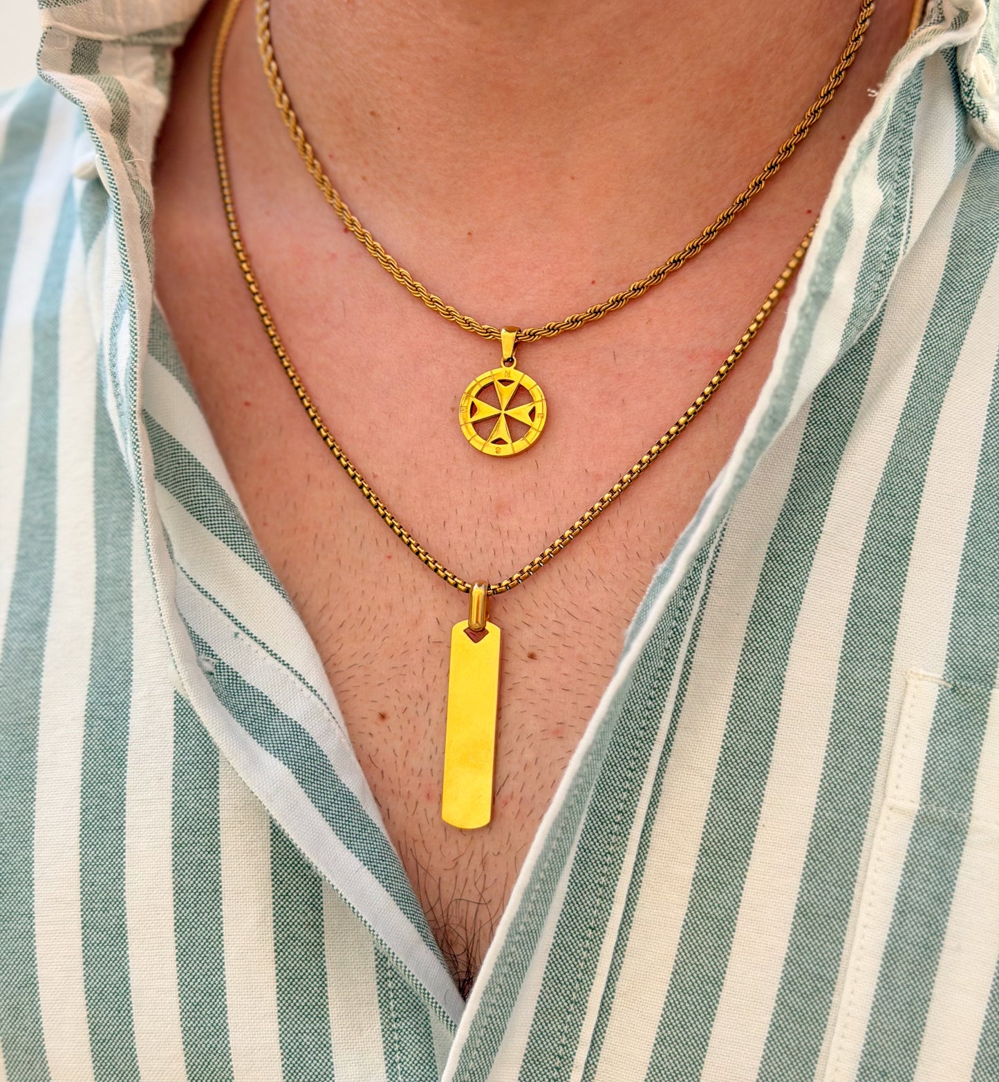 Legacy bar in gold
