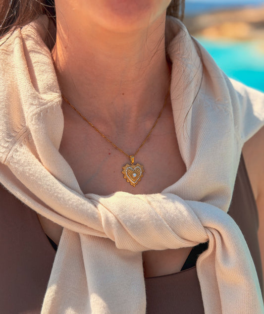 Serenity heart pendant