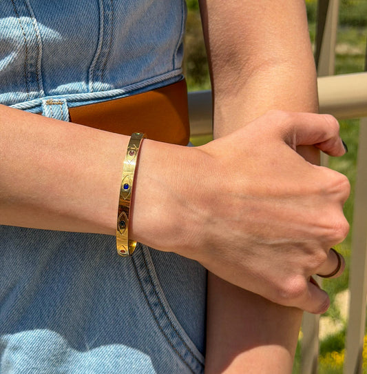 Rainbow eye bangle