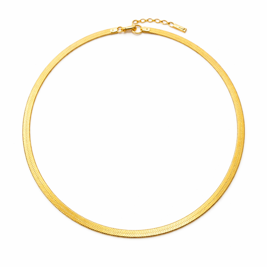 Essential Luma gold chain