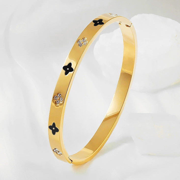 Clover royale bangle