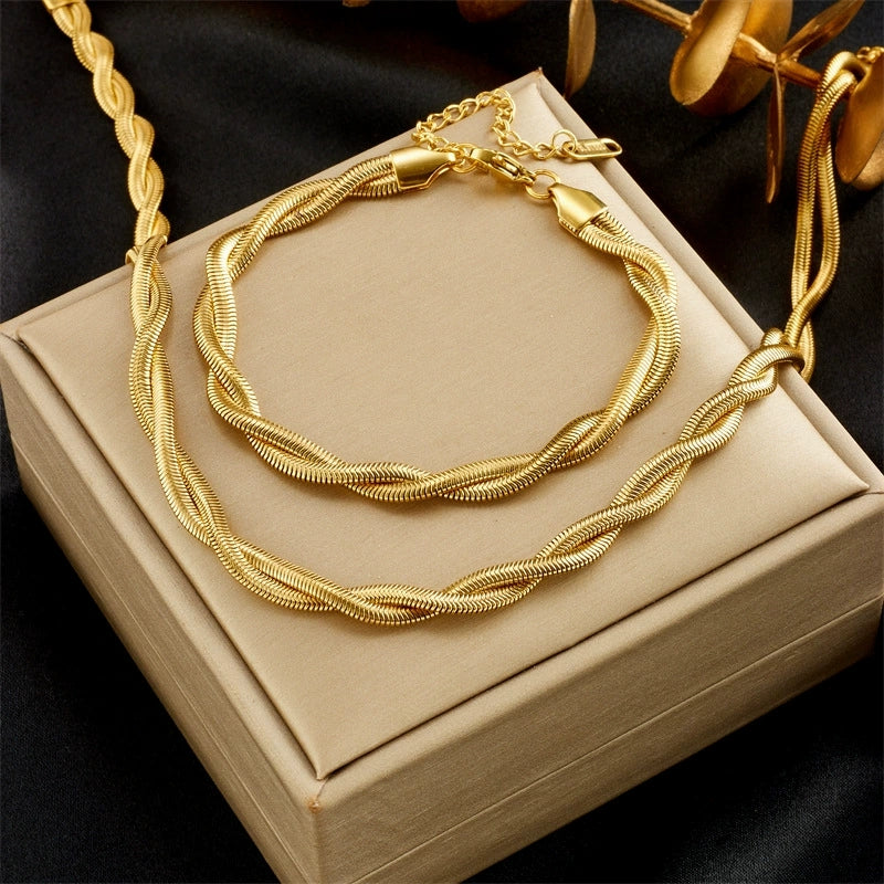 Modern rope twist set
