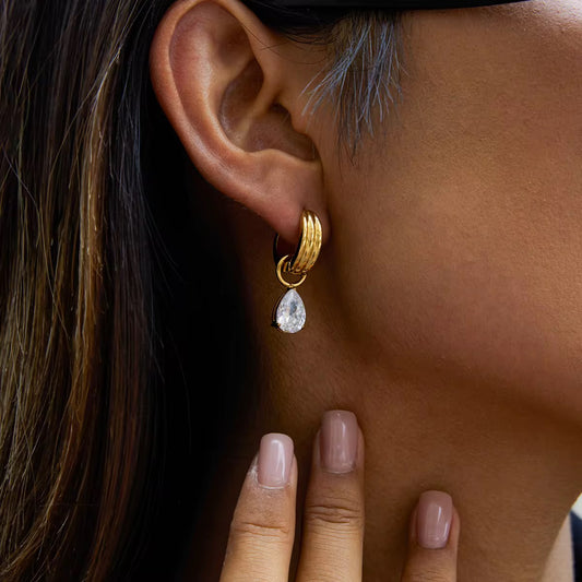 Ribbed crystal hoops