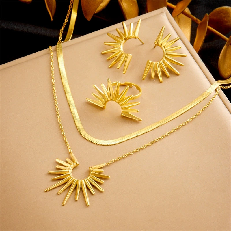 Solar crown earrings